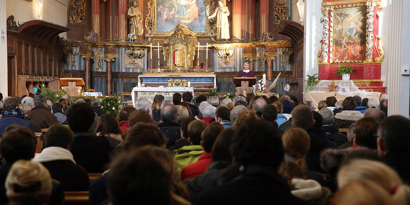 Holy Mass Christmas