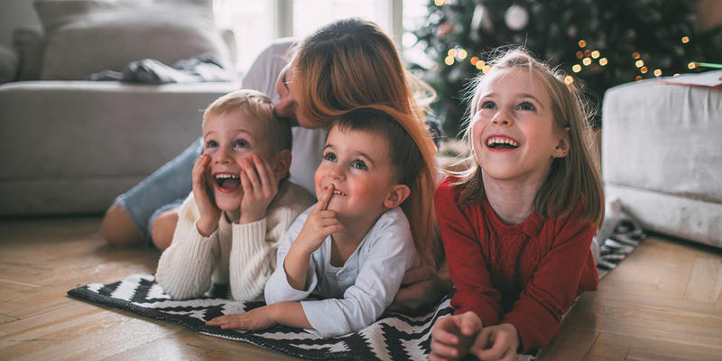 Mother and Children Christmas