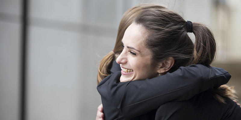 HUG