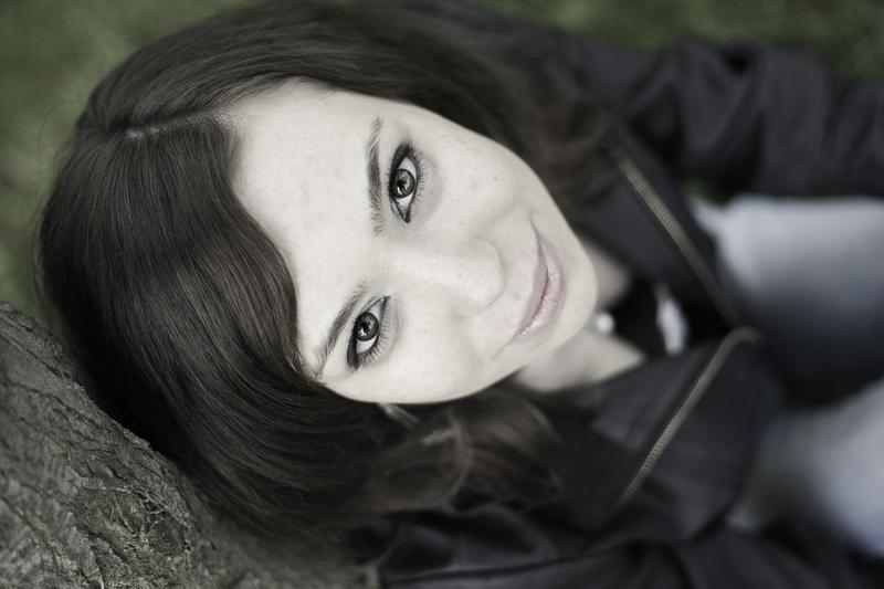 GIRL