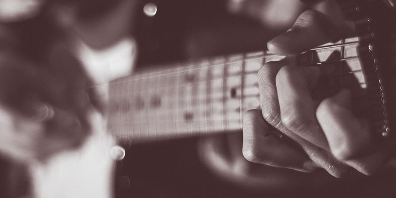 GUITAR