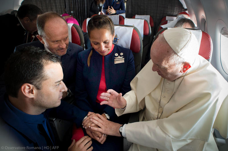 POPE FRANCIS,PLANE,MARRIAGE