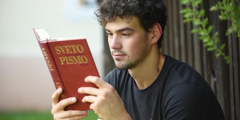 READING BIBLE