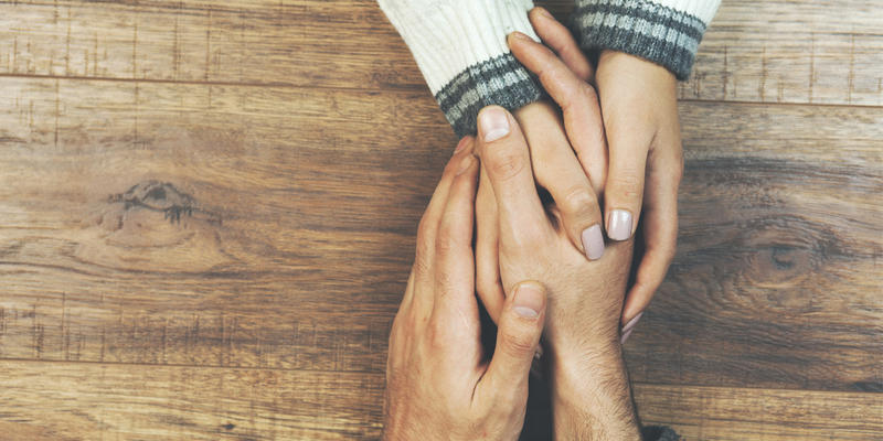 HANDS,COUPLE