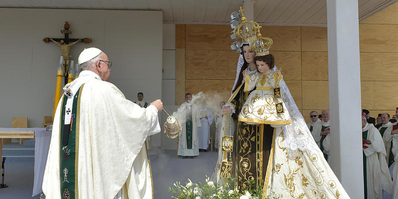 POPE CHILE