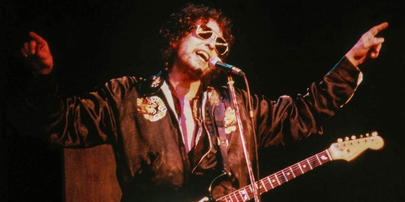 BOB DYLAN