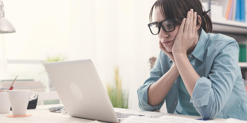 WORKPLACE,BURNOUT;DESK,OFFICE