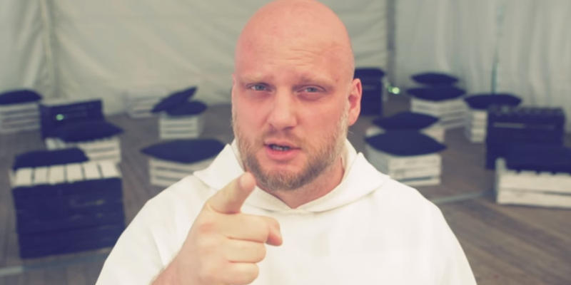 ADAM SZUSTAK OP