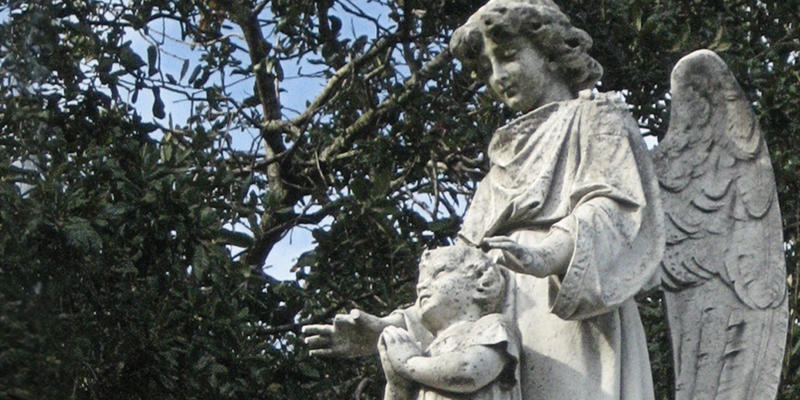 ANGEL,CHILD,STATUE