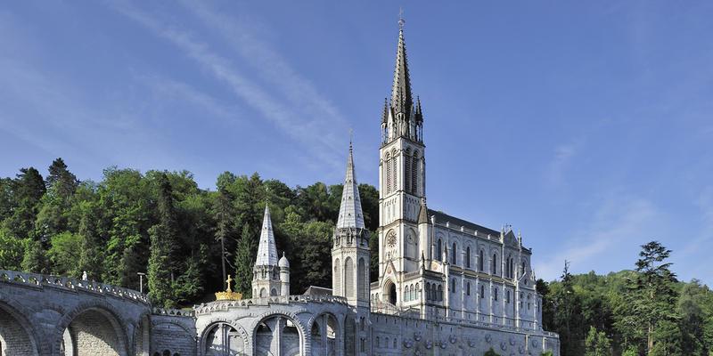 SANKTUARIUM W LOURDES