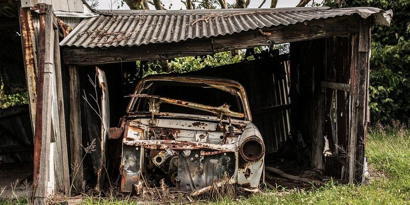 OLD CAR