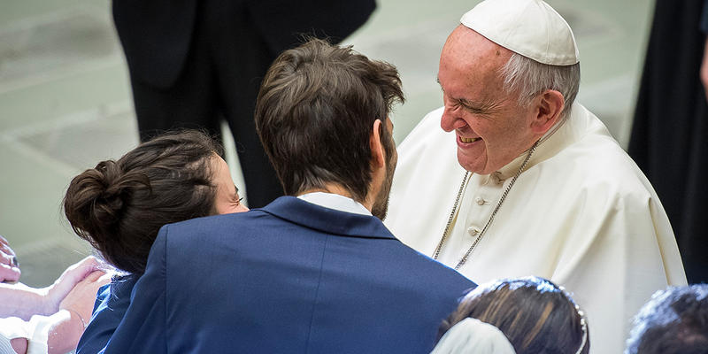 POPE FRANCIS,NEWLYWEDS