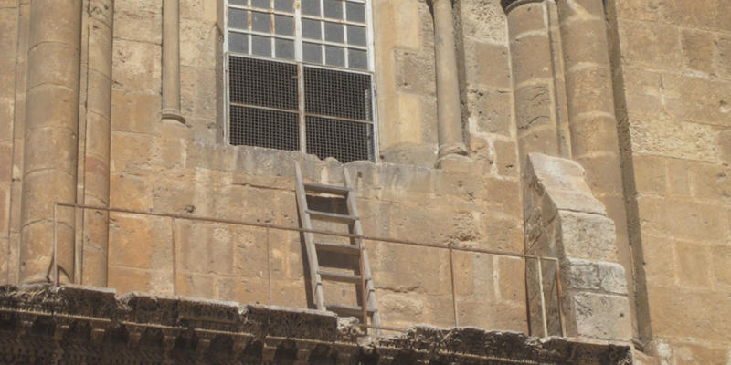 escalera santo sepulcro