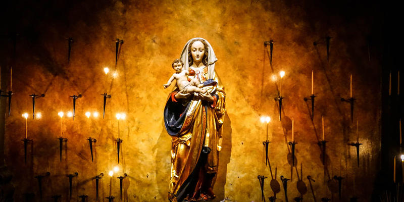 OUR LADY WITH CHILD