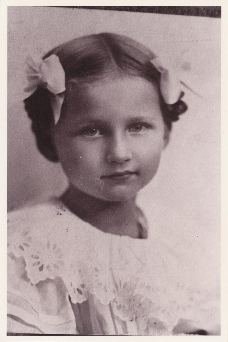 ELŻBIETA CHRZANOWSKA