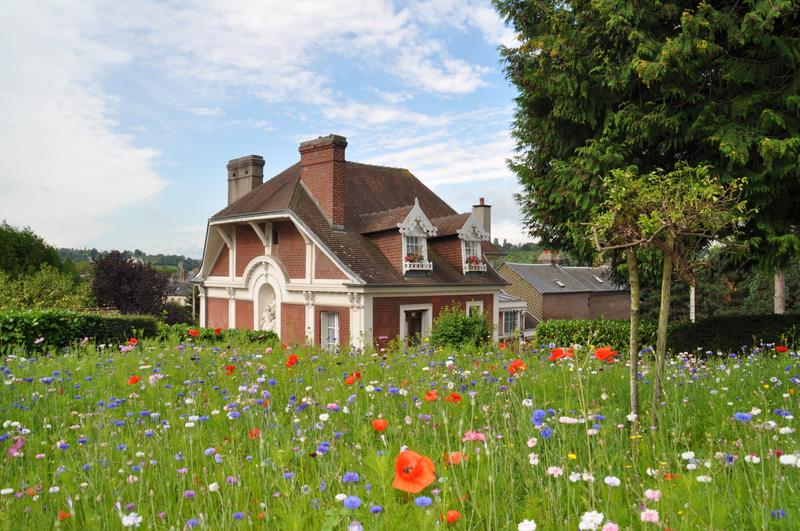 BUISSONETS HOUSE