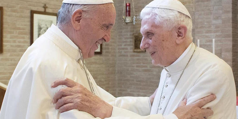 PAPIEŻ FRANCISZEK I BENEDYKT XVI