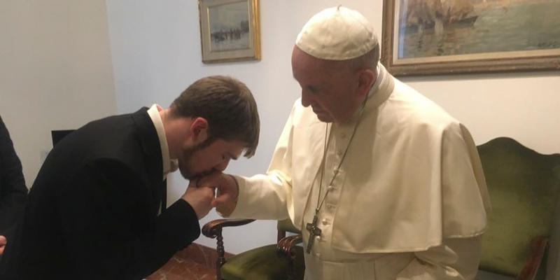 POPE FRANCIS MEETS THOMAS EVANS