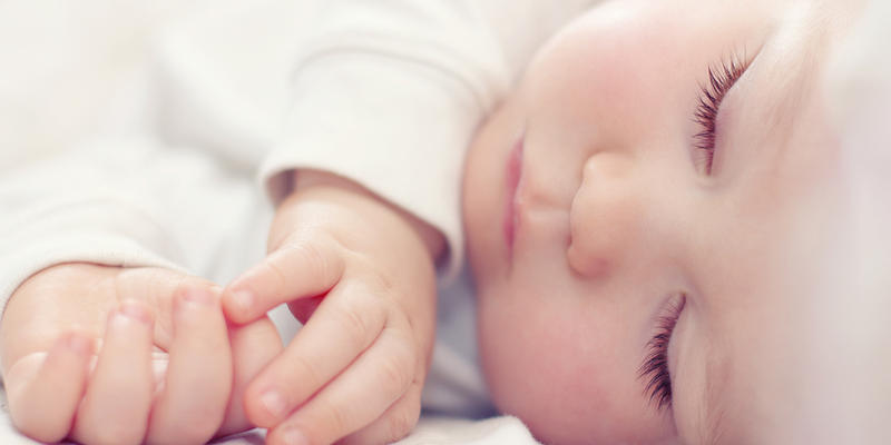 NEWBORN SLEEPING