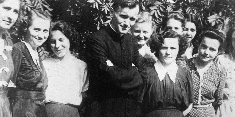 KSIĄDZ KAROL WOJTYŁA