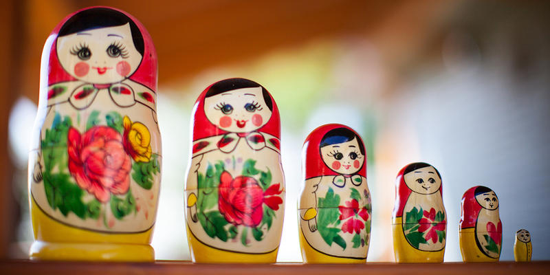 RUSSIAN NESTING DOLLS