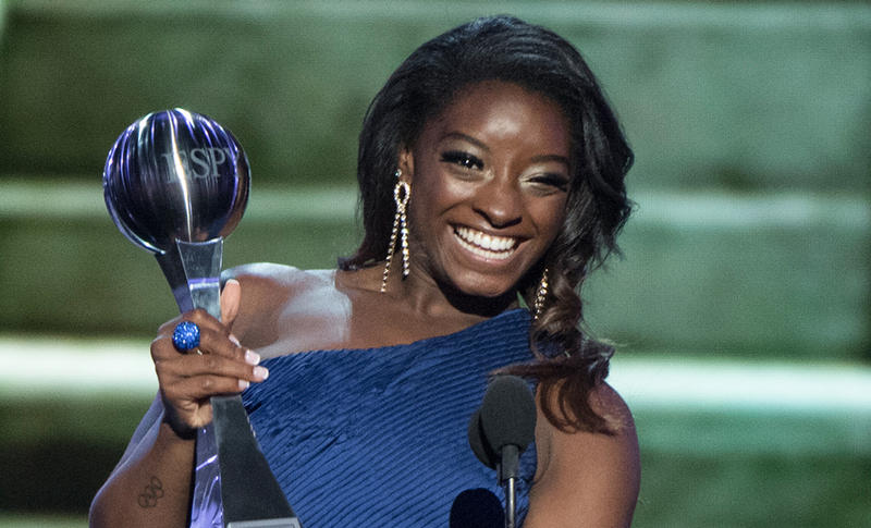 SIMONE BILES