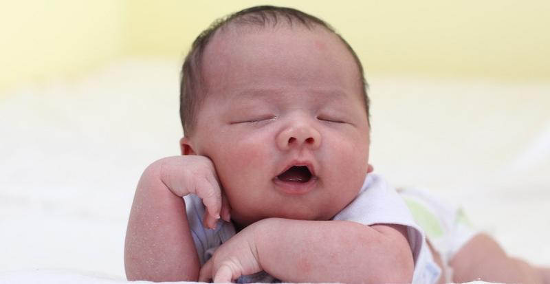 SLEEPING BABY
