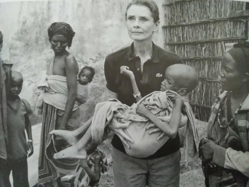 AUDREY HEPBURN
