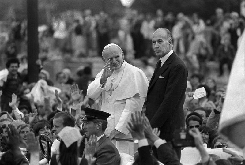 POPE PRESIDENT