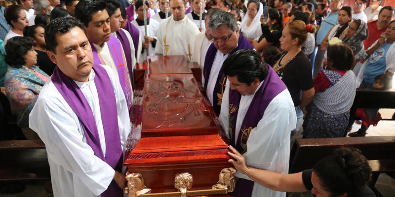 PRIESTS MEXICO