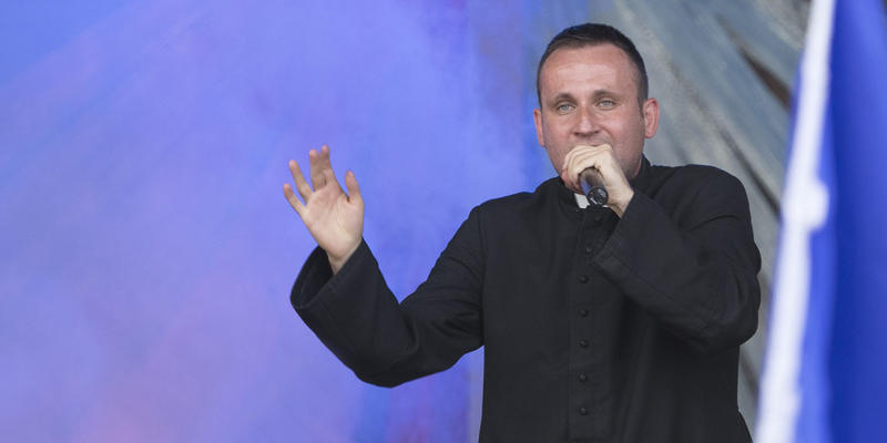 KSIĄDZ JAKUB BARTCZAK