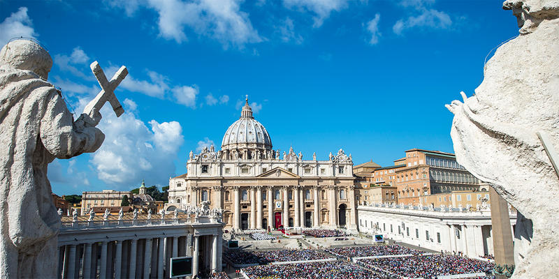 SAINT PETER SQUARE GENERAL VIEW