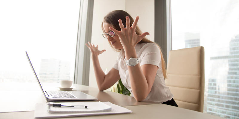 FRUSTRATED,OFFICE,WORKER