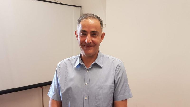 VAEL HANUNA