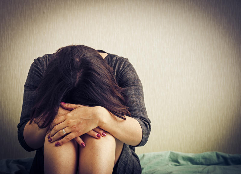 WOMAN DEPRESSION