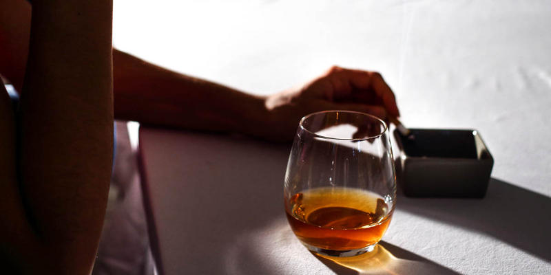 SMOKE,DRINK