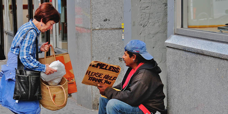 GIVING TO THE HOMELESS