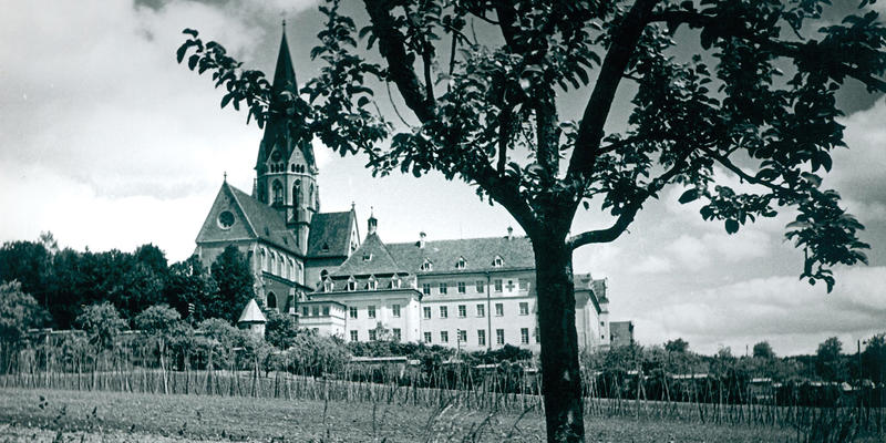ST OTTILIEN,MONASTERY
