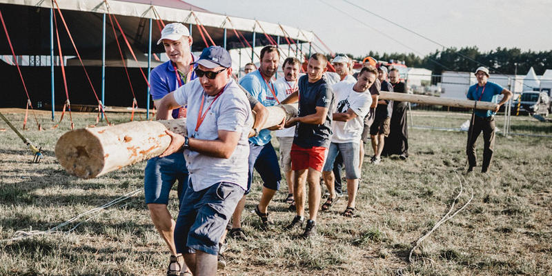 STAWIANIE KRZYŻA, PRZYSTANEK JEZUS