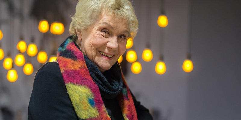TERESA LIPOWSKA