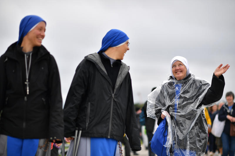 NUNS,PHOENIX PARK,DUBLIN,MMWMOF