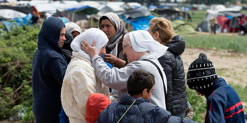 MIGRANTS