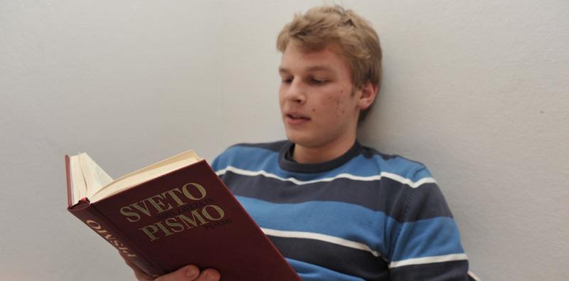 READING BIBLE