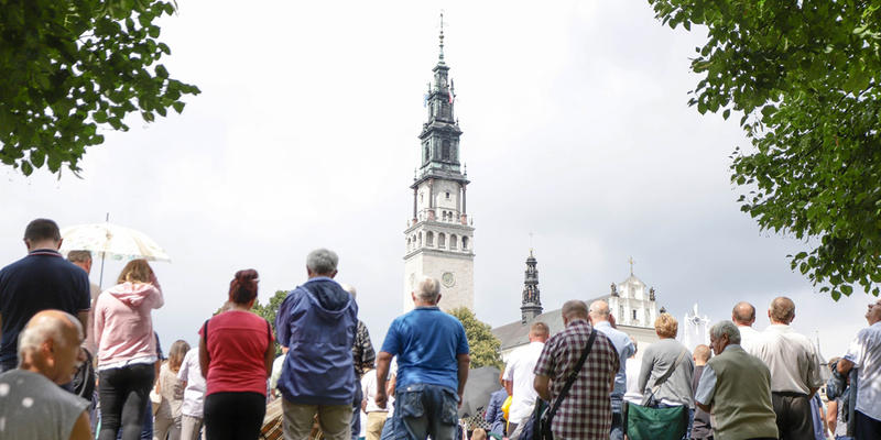 PIELGRZYMI NA JASNEJ GÓRZE