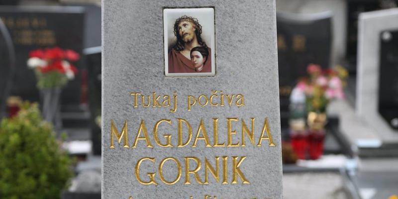 MAGDALENA GORNIK