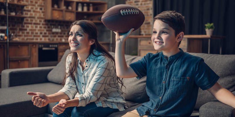 MOM,SON,FOOTBALL