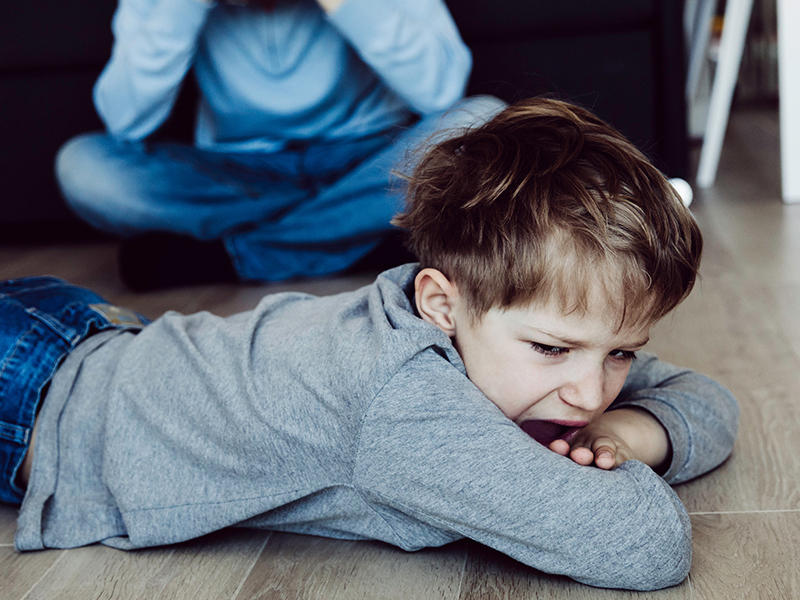 WEB3 FRENCH QUOTES 4 CHILD ANGRY UPSET PARENT TANTRUM Shutterstock