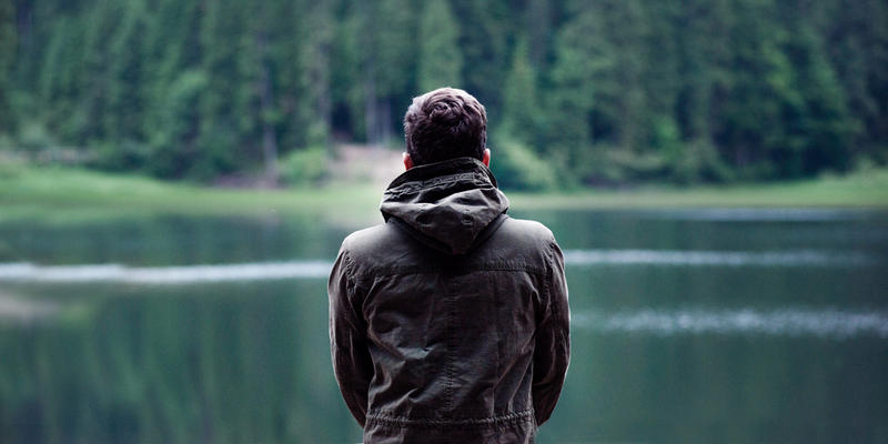 MAN,ALONE,LAKE