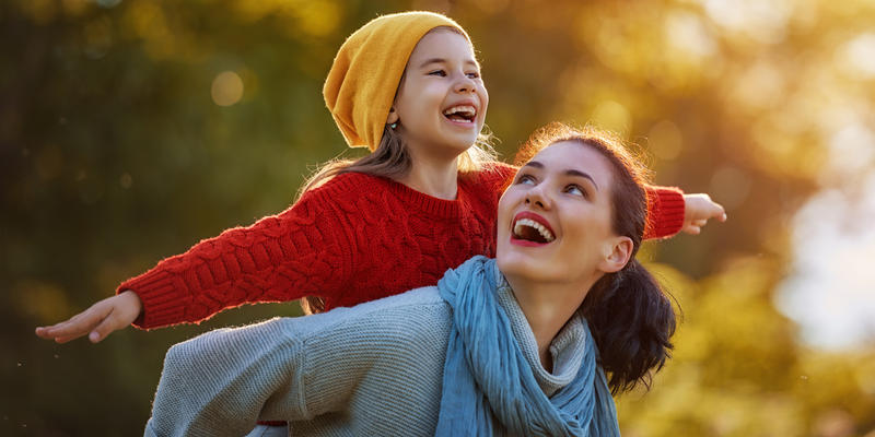 MOM,DAUGHTER,FUN