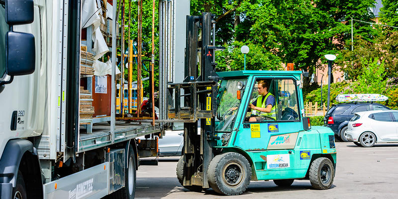 WORKER